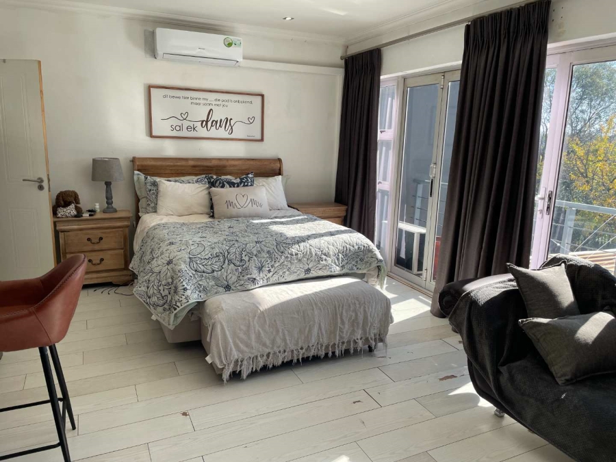4 Bedroom Property for Sale in Dan Pienaar Free State